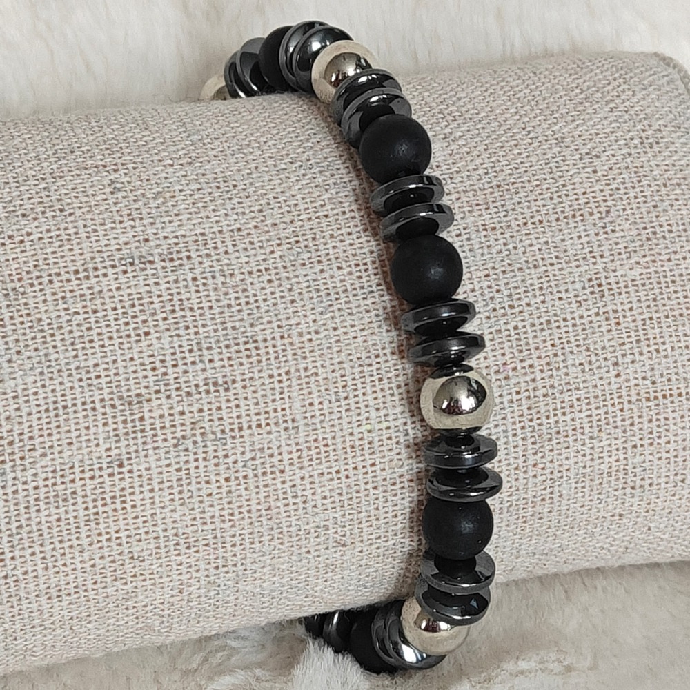 Men's Hematite Beaded Bracelet Matte Black Gray Silver Tone Stretch Unisex‎